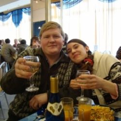 Пара из Новоросийска ищет девушку для секса втроём